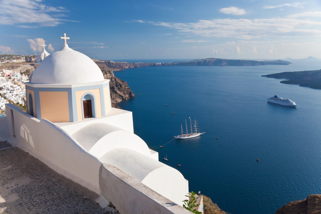 Discover the Enchanting Beauty of Sailing in Greece 2 Sailing in Greece